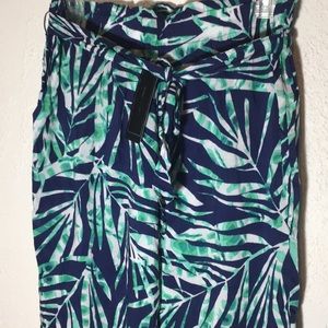 BCBG Tropical Tie Belt Pants - Medium NWT
